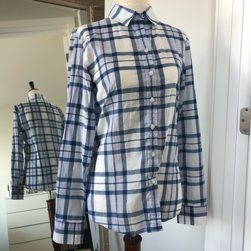 Pick 2 for $10 | Banana Republic plaid shirt